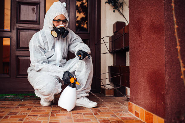 Reliable Mosquito Control contractor in Covington, IN by Show Me Pest Control