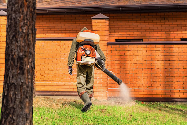 Top rated local Mosquito Control specialists in Covington, IN